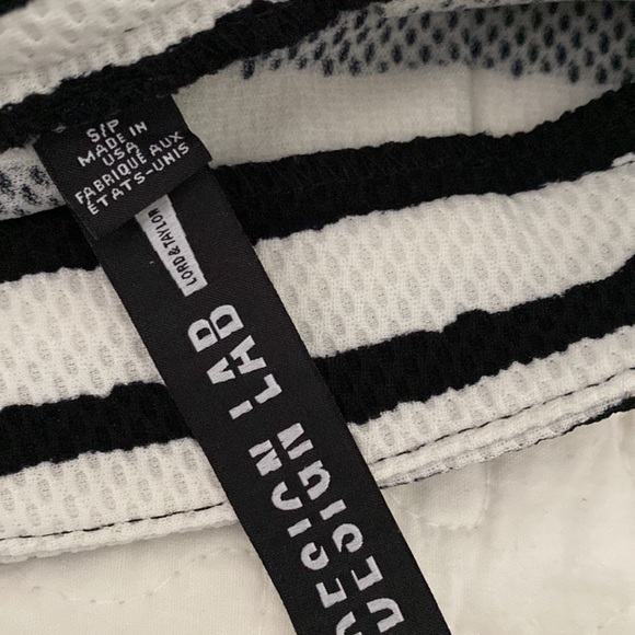 Two piece dress (top and skirt) - Picture 6 of 6